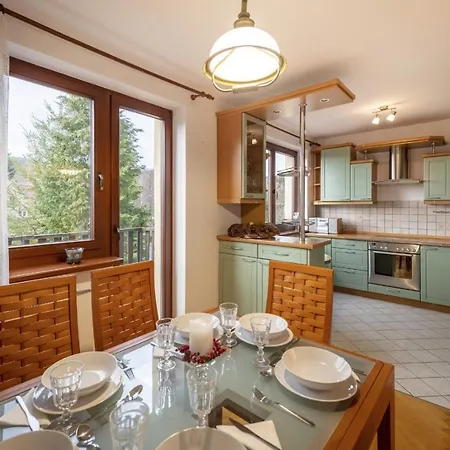 Apartamenty Przy Stoku Lądek Zdrój *