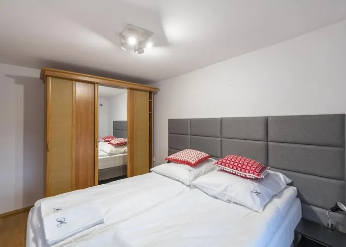 Lägenhet Apartamenty Przy Stoku Ladek Zdroj