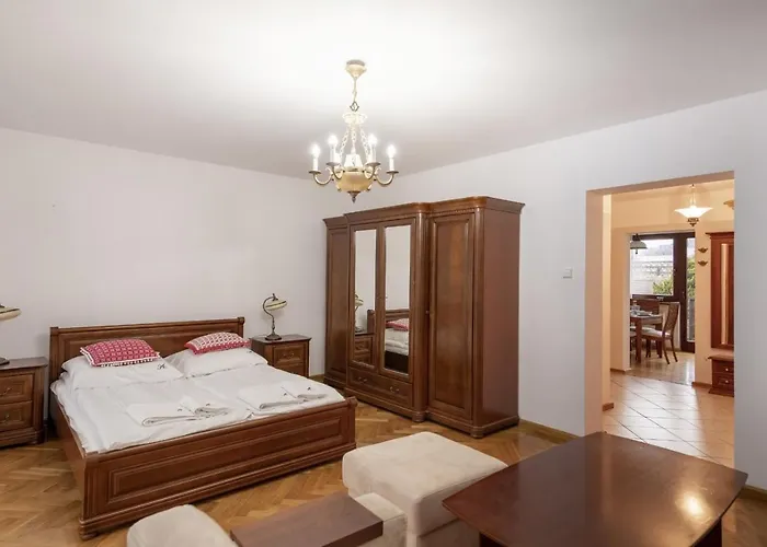 Lägenhet Apartamenty Przy Stoku Ladek Zdroj