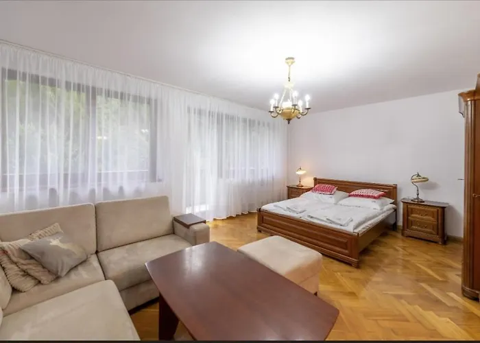 Lägenhet Apartamenty Przy Stoku Ladek Zdroj